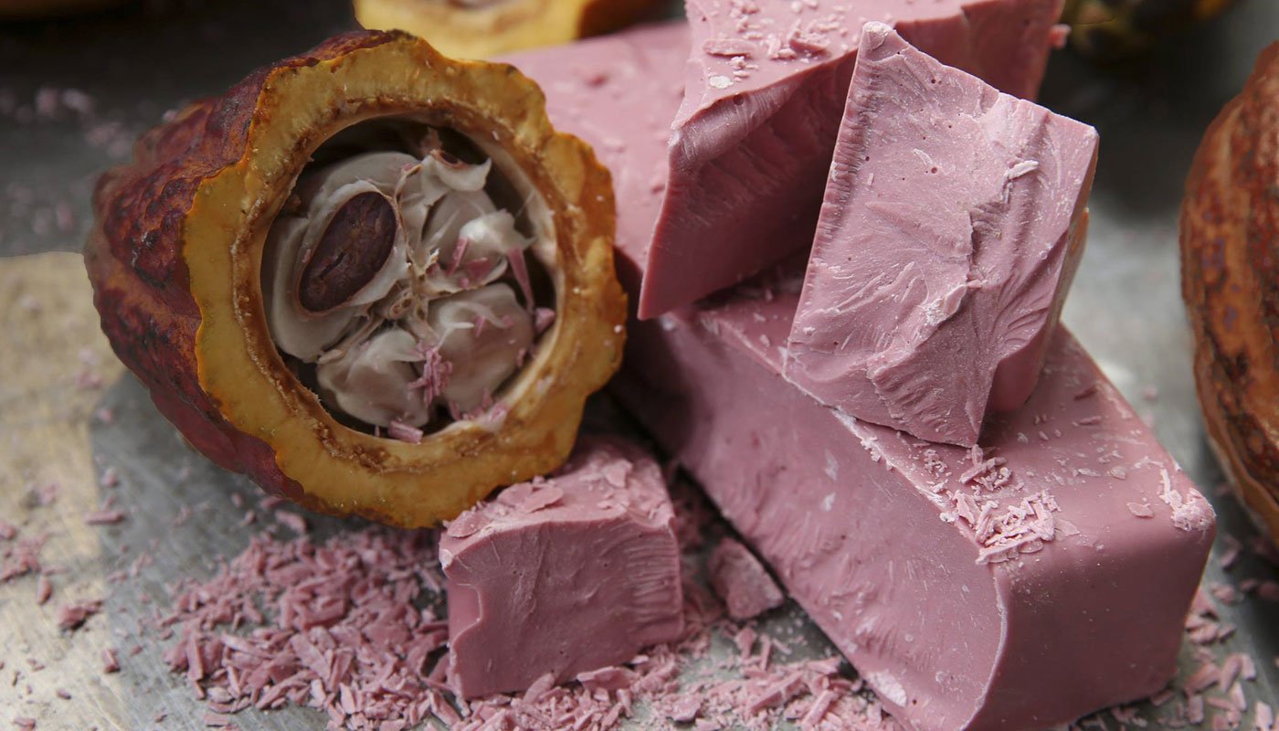 Existe um tipo de chocolate que é naturalmente rosa