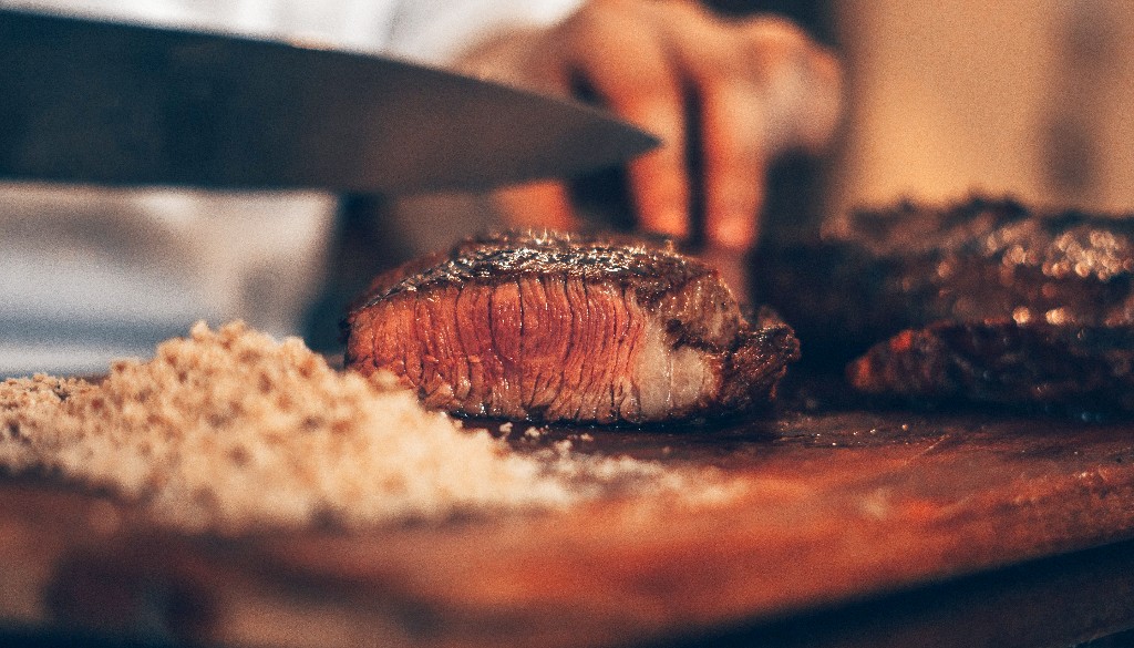 Whisky escocês combina com churrasco?