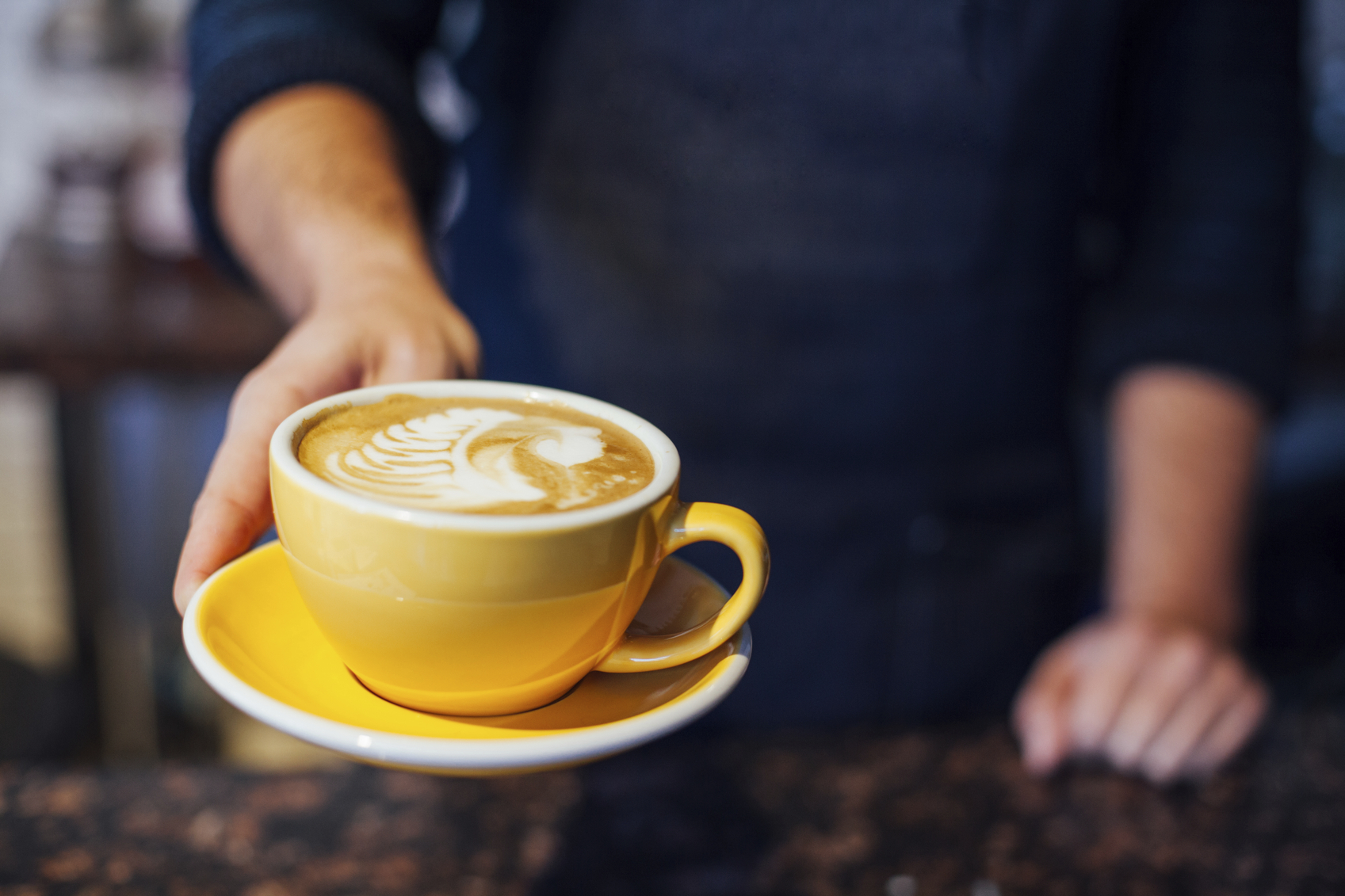 Café cremoso na batedeira: preparo fica TÃO cremoso que parece massa de bolo